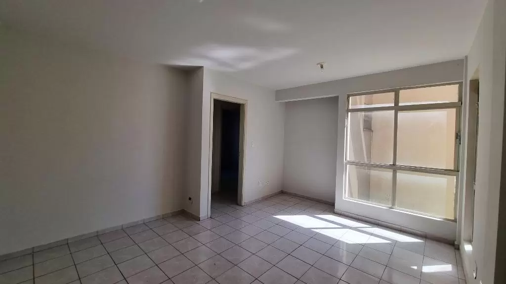 Apartamento no Jardim Tabaete- Edifício Residencial Ébano