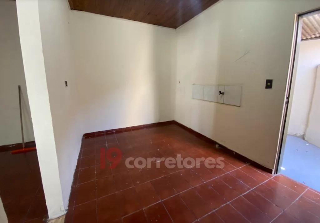 Casa no Jardim Universo, oportunidade para investidores